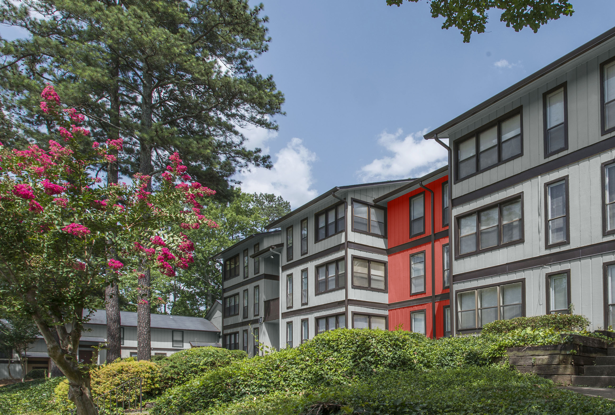 The Crawford at East Cobb The Multifamily Advisory Group at Cushman